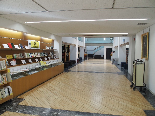 展示してある絵画の写真